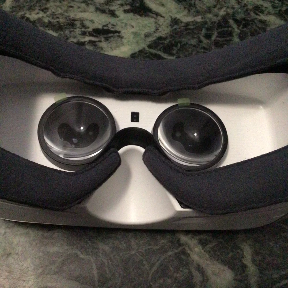 Samsung Gear VR headset
